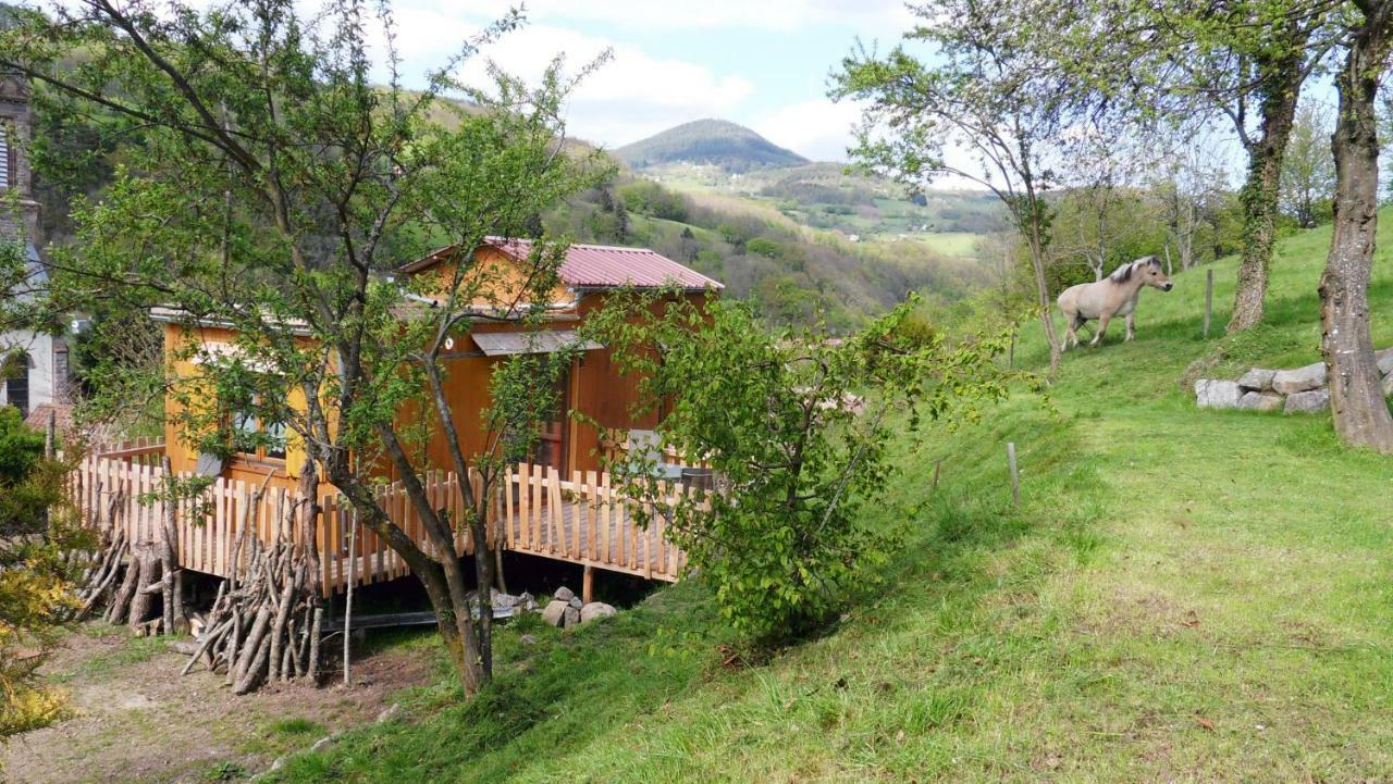 La Roulotte Du Bucheron Лапутроа Екстериор снимка